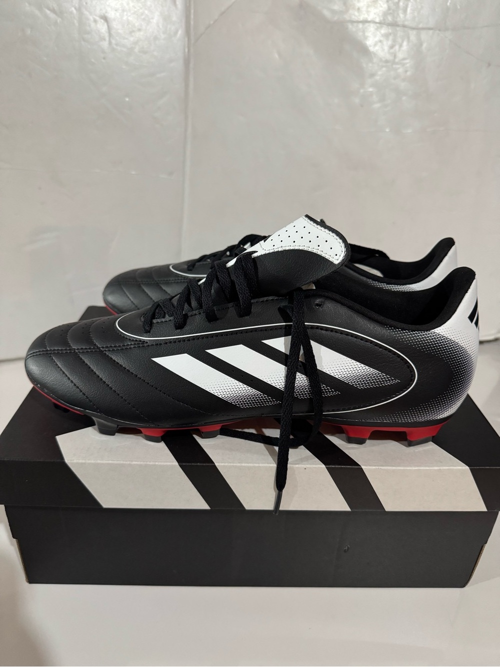 adidas Black, White & Red Firm-Ground Soccer Cleats Size 11.5